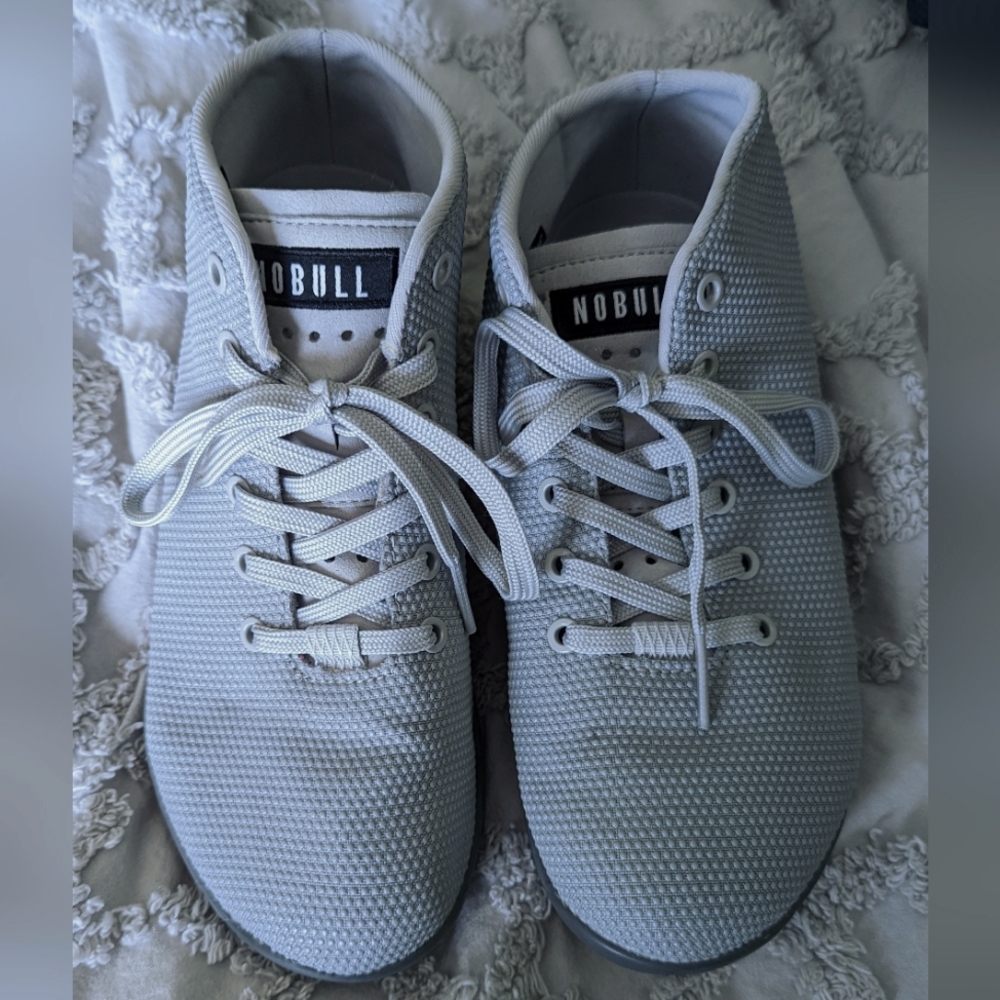 No Bull Mid Gym Shoes